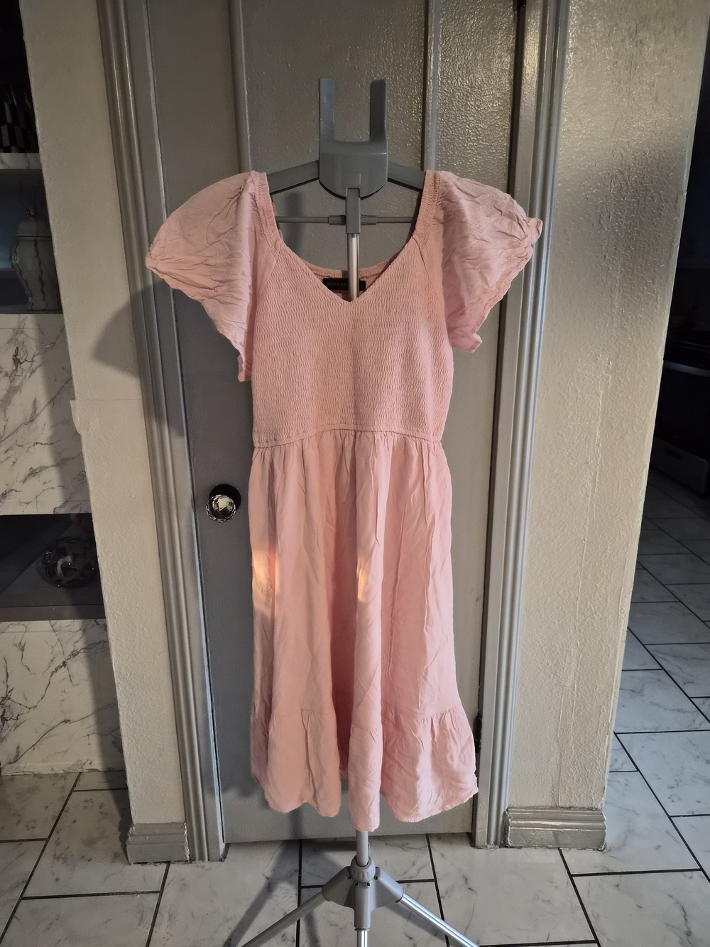 Women's Pink V-Neck Puff Sleeve Casual Dress